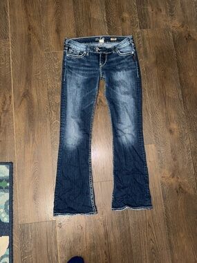 Silver Jeans Tuesday Dark Blue Flare Jeans 29x31